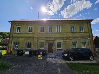 Prodej vícegeneračního domu se 3 bytovými jednotkami včetně  - 6