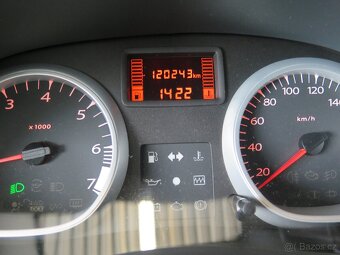 Dacia Duster 1.6 16V,kůže,klima, - 6