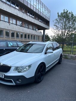 Prodám Škoda Superb 2 scout 2.0TDI 125kw dsg - 6