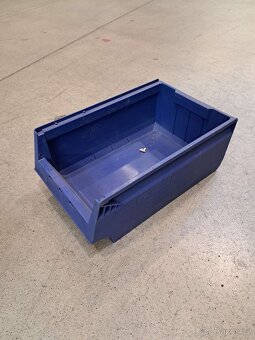 Stavebnicový Gravitační Regálový Systém / Válečkové Dráhy (F - 6