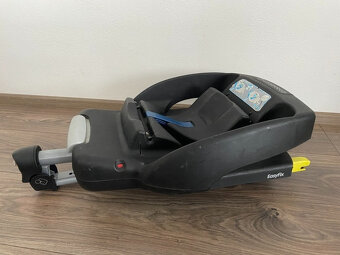 MAXI COSI CabrioFix 0-13 kg se základnou - 6