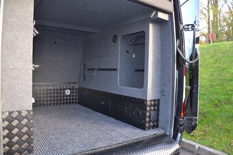 Mercedes - Benz Sprinter 319 CDi Camper Family - 6