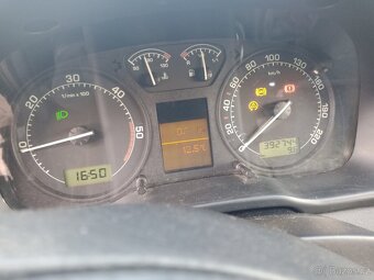Octavia 1 1.9 tdi - 6