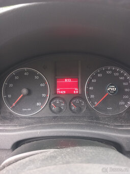 Prodám Volkswagen Golf Plus 1.4 59kw havarovany 71000km - 6