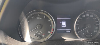 Prodám Hyundai i30 - 6