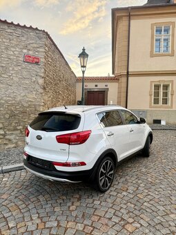 Kia Sportage Lift 2.0CRDi 100kw Exclusive 4x4 Navi Keyless - 6