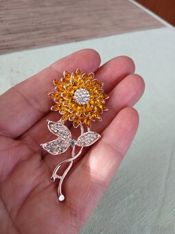 Mix bižuterie brože - 6