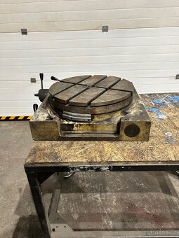 Delicka , otocny stul 500 mm - 6