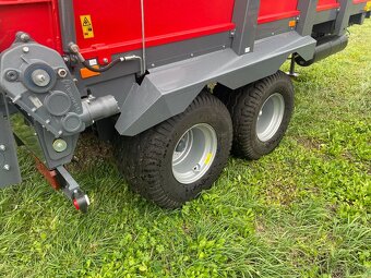 Rozmetadlo hnoje Metal-Fach 267 8t Hornet - 6