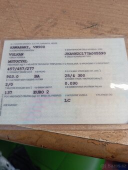 Kawasaki VN900 Custom - 6