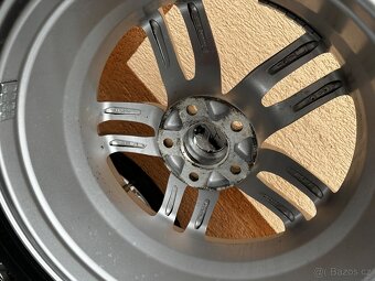5x112 R17 Passat B8 + letné 215/55 R17 (2024) - 6