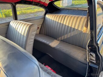 Pontiac Streamliner 1950 Sedanette - 6