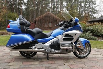 Na dovoz Honda Goldwing GL 1800 - 6