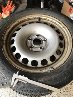 Zimní pneu 205/55/16 - 6