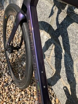 Nové kolo - 77.999 Kč vzorek HELIOS A7X - UCI, 105Di2 - 6