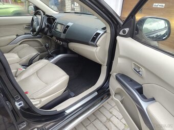Mitsubishi Outlander 2.2 Di-D 4x4, 115 kW, rok 2008, - 6