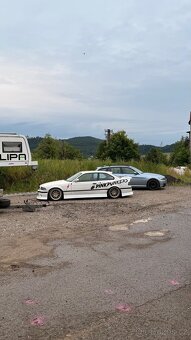 BMW E36 - Coupe - 328i M52B28 - 6