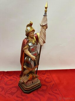 Stará dřevěná vyřezávaná socha, svatý Florian - 6