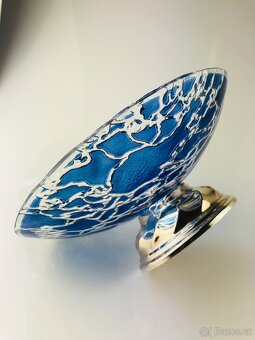 Modrá skleněná umělecká mísa na kovovém podstavci (NP012) - 6