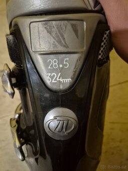 Prodám sjezdové lyže Fischer, lyžáky, hůlky - 6