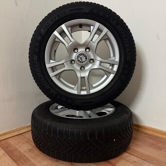 MAZDA/HYUNDAI/KIA 5x114,3 R15 ET45+ZIMNÍ 195/65R15 - 6