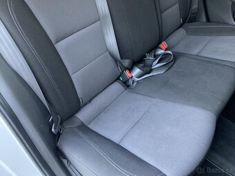 Hyundai I30 1.6 CRDi ,  82 kW nafta, 2013 - 6