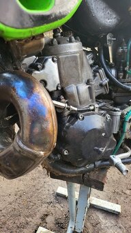 Kawasaki kx 250 2000 - 6