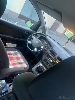 Ford C Max - 6