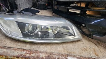 AUDI Q7 4.2i V8 - 6