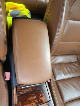 Audi A6 sedačky - 6