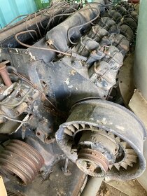 Tatra 111 MOTOR - 6
