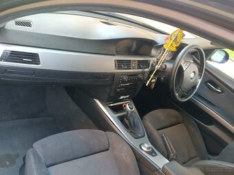 BMW e90 320 d - 6