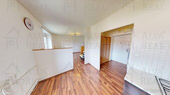 Dlouhodobý pronájem vybaveného bytu 1+1 28 m², ul. 9. kvě... - 6