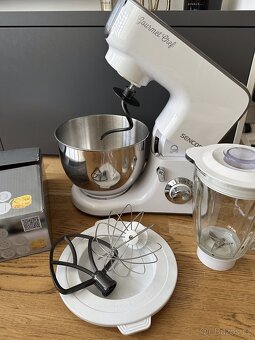 Prodám kuchyňský robot Sencor Gourmet Chef + příslušenství - 6