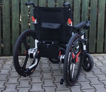 Elektrický invalidní vozík - 6