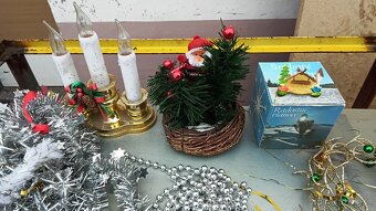 Retro vánoční ozdoby ,řetězy,rolničky a jiné . - 6