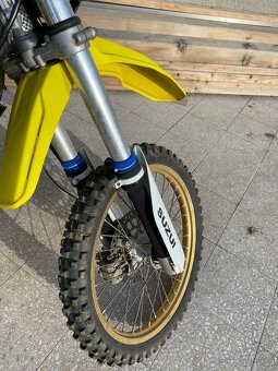 Suzuki DR 350 - 6
