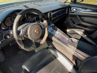 Porsche Panamera Turbo - 6