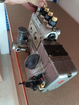 Vstřikovací čerpadlo 2429 - 6