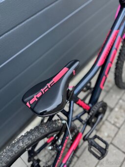 Dětské kolo Core Nipper 20", černý mat s růžovou, 8.2kg - 6