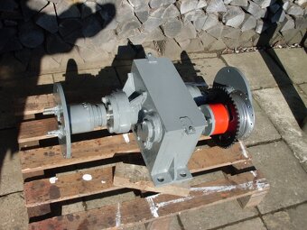 Prodám převodovou skříň - nápravu - 6