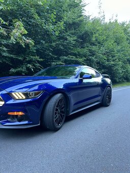 Ford mustang - 6