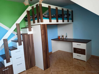 Dětská souprava (postel, stůl, skříň) - 6