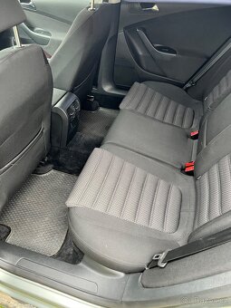 VW passat b6 variant 2.0 tdi  103kw - 6