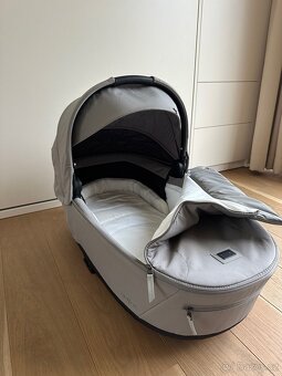 CYBEX Priam Lux Carry Cot (šedá) - 6