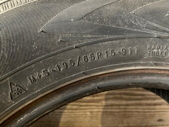 2ks zimních pneumatik 195/65/15 nokian - 6