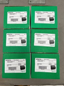 Jistič Schneider A9F03716 16A 400V AC 3+N - 6