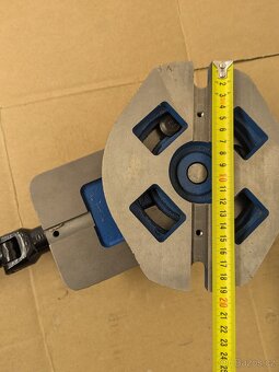 Strojní svěrák 80mm otočný , precizní, jako nový - 6