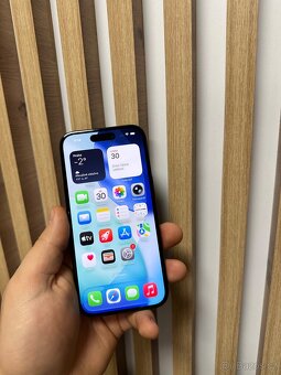 IPhone 15 - 6