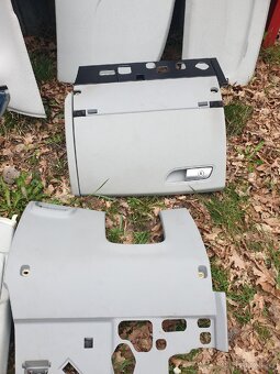 Stropnice a díly interiéru na Audi A7  2011 - 6